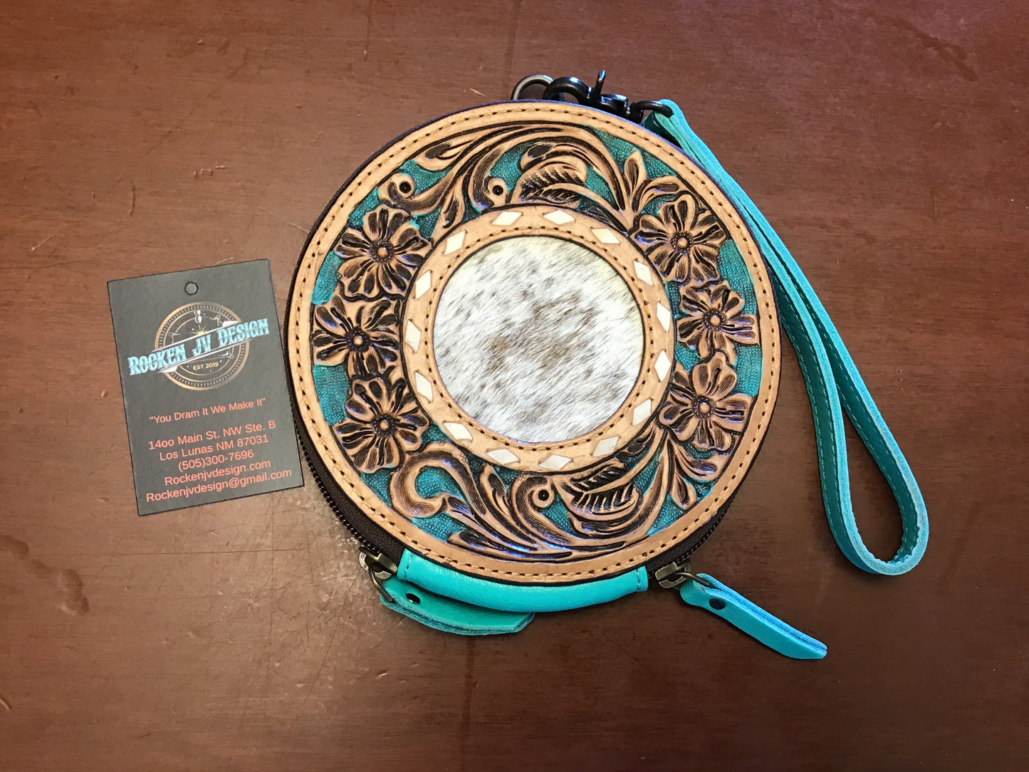 ROUND Wristlet Card Pouch